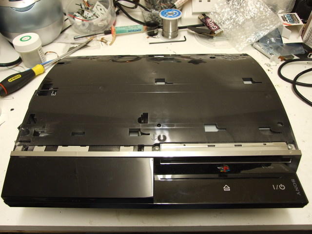 2 - Top cover removed