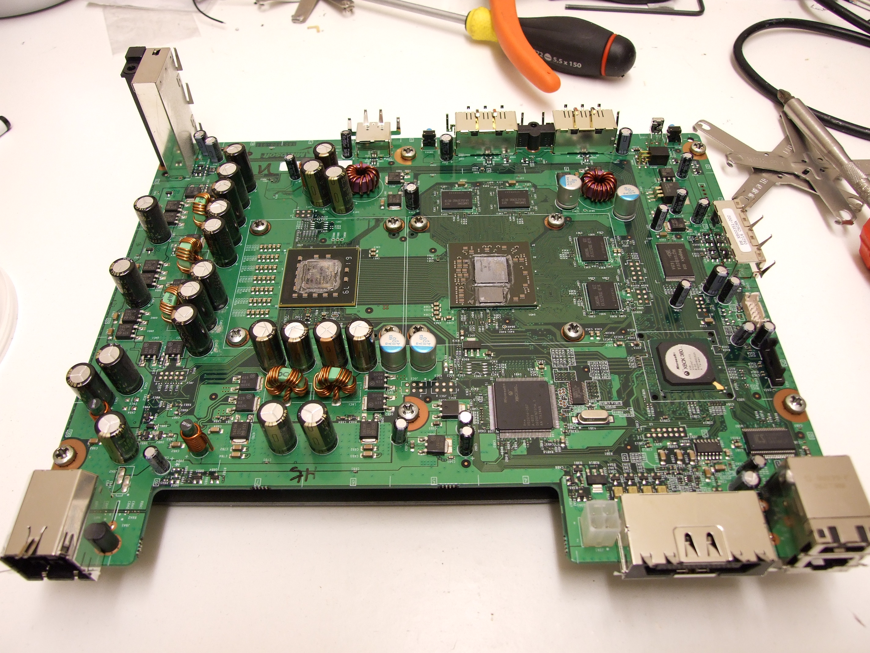 dik Bewusteloos tekort Xbox 360 GPU, CPU, HANA, Reballing, Reball | Video Game Console Repair |  Rotherham Sheffield Barnsley